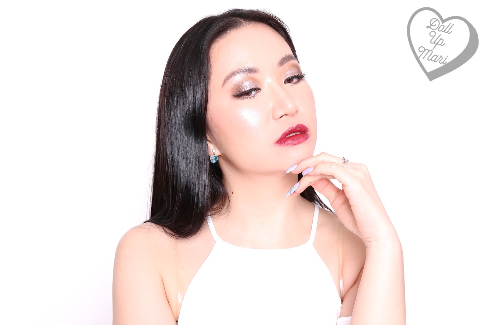 Mari wearing Superb Wine shade of AVON Perfectly Matte Lipstick 